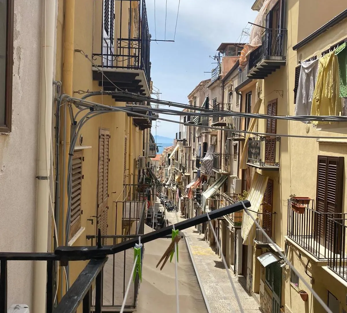 La Casetta Nel Centro Storico Di Cefalu 0*,  Italy